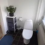 Feriehus Cozy & Spacious For 4 Single Beds *
