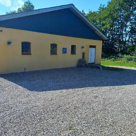 Cozy & Spacious For 4 Single Beds * Vojens