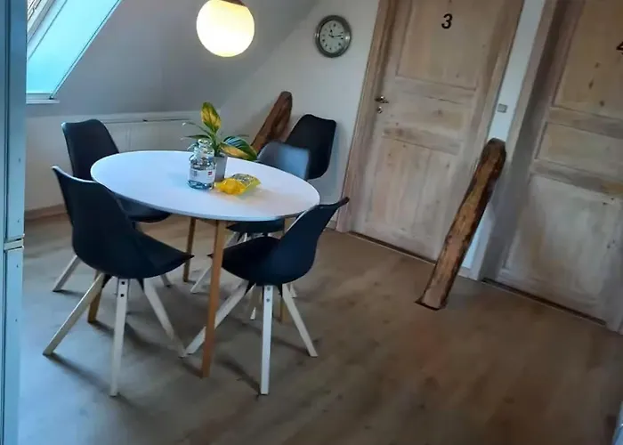 Cozy & Spacious For 4 Single Beds Holiday home *